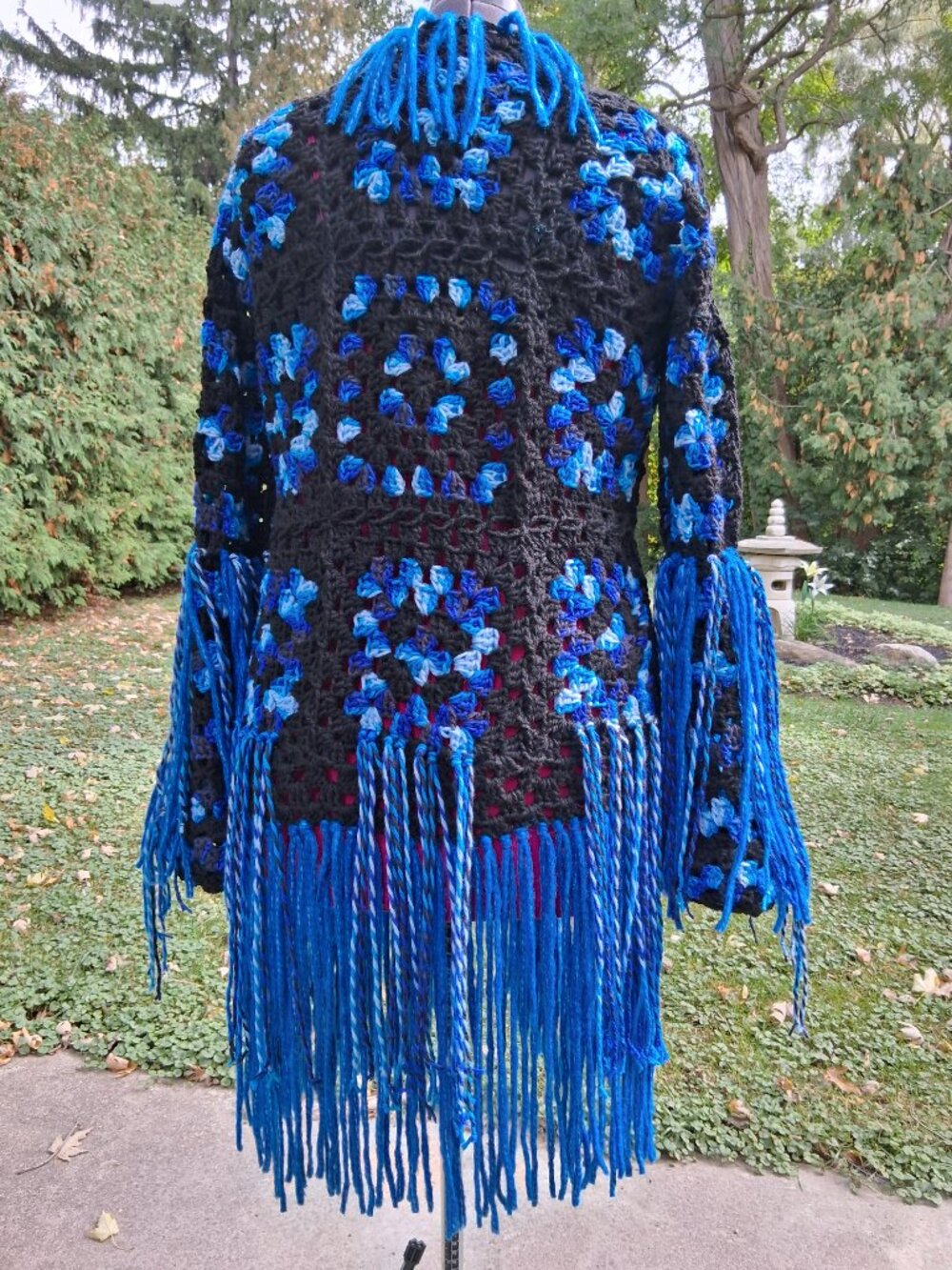 Black and Blue Fringe Granny Square Sweater Size L/XL - Picture 10 of 14